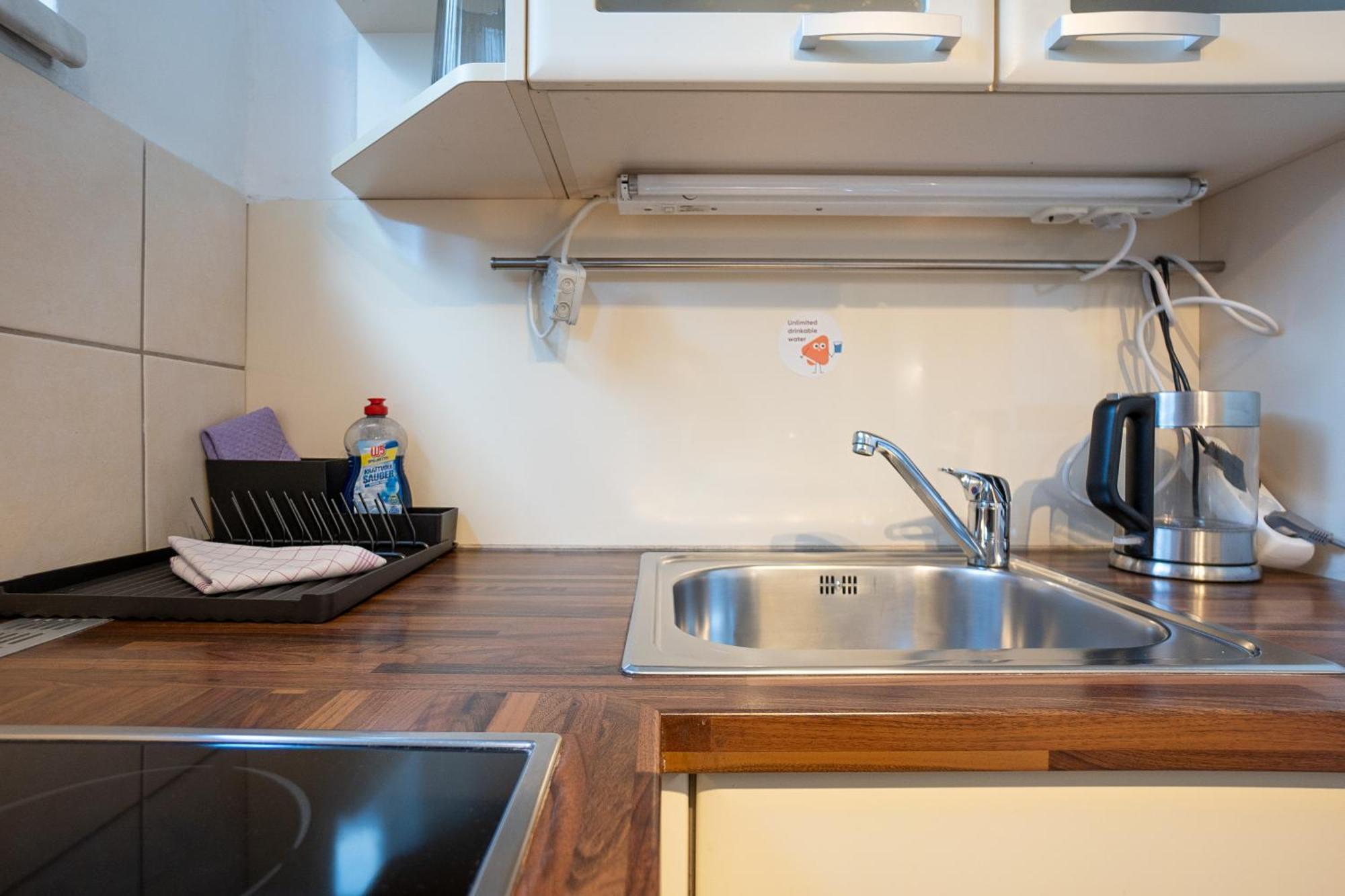 Apartment With A Private Terrace Located Right Near Belvedere Castle, 15 Minutes Away From Stephansdom Viena Exterior foto