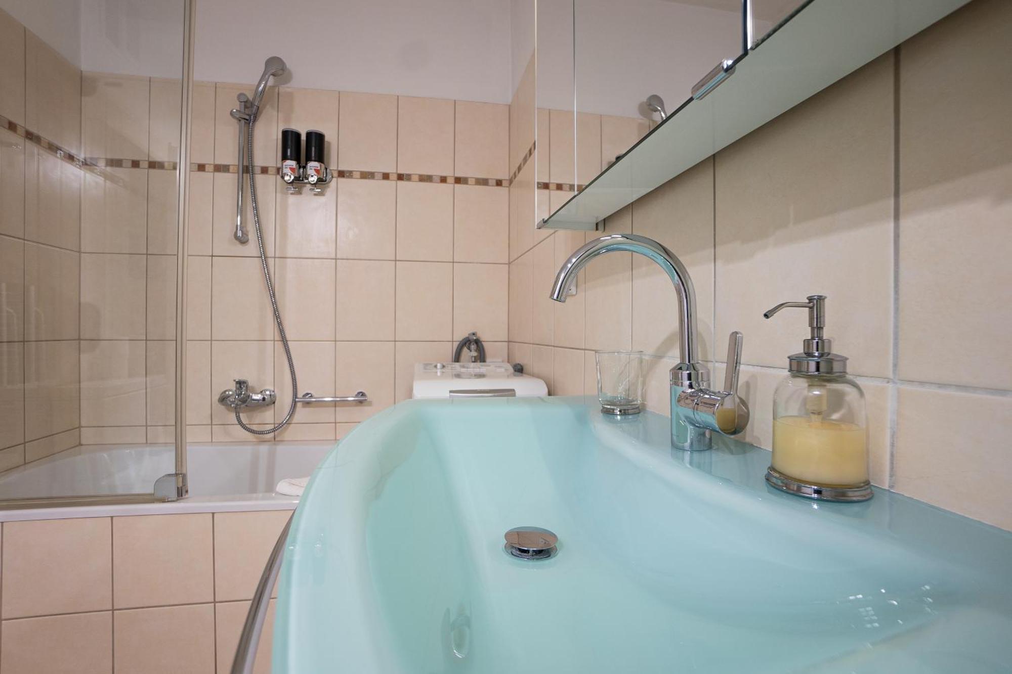 Apartment With A Private Terrace Located Right Near Belvedere Castle, 15 Minutes Away From Stephansdom Viena Exterior foto